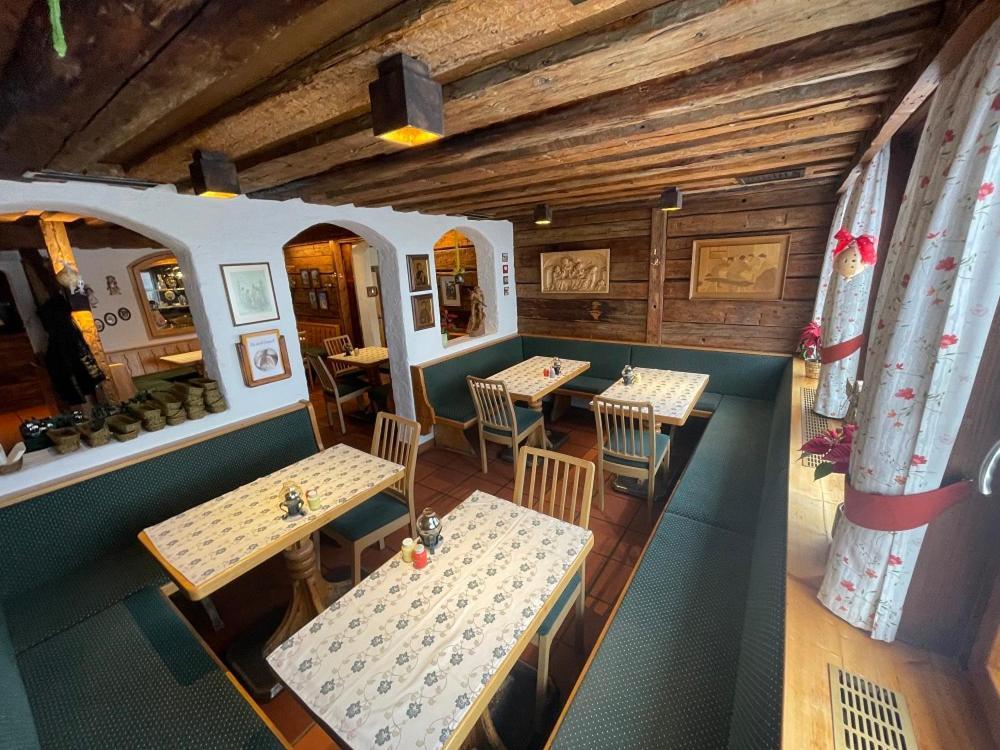 Restaurant-Pension Dorfwirt Bad Kleinkirchheim Exterior photo