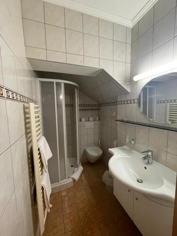 Restaurant-Pension Dorfwirt Bad Kleinkirchheim Room photo